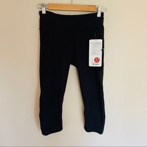 NWT Lululemon crop leggings size 4